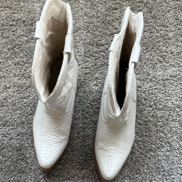 Women's White Cowboy Boots Snakeskin Embossed Gaucho Western Manmade US Size 8M - Picture 4 of 8